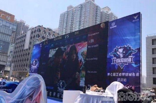 为什么“跑得快”对出牌顺序的要求极高？解析末张留底的博弈。（出牌顺序为何决定跑得快胜负？深析末张留底的策略博弈）